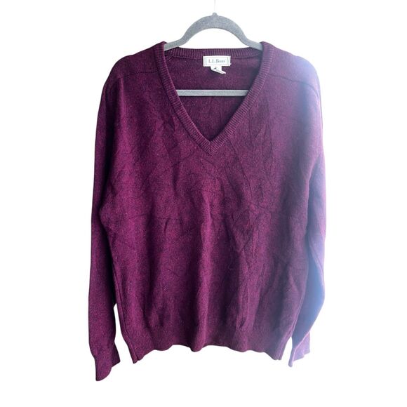 Vintage LL Bean Men Sweater M 100% Lambswool Wool V Neck Maroon Made In Scotland - Picture 2 of 7